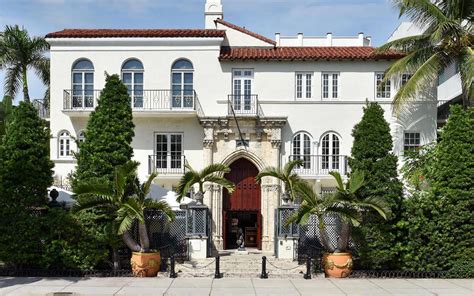 villa versace miami spiaggia|versace miami mansion.